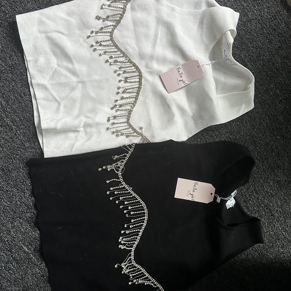 Black and White Sleeveless Tops with Beaded Fringe
